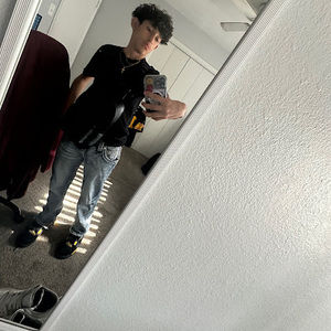 Meet your Posher, Erick